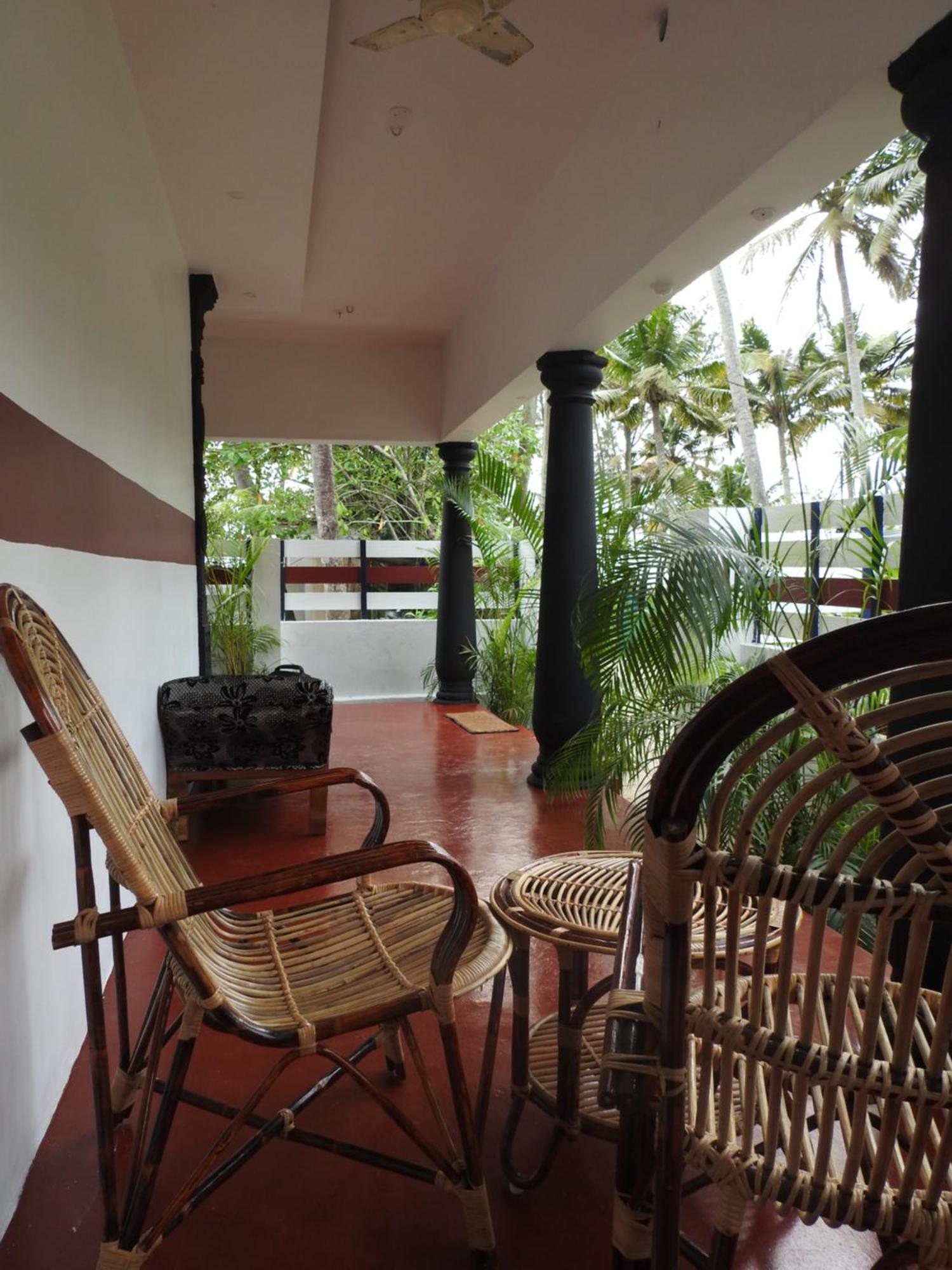 Shoreline Marari Beach Villa At Golden Beach Mararikulam Alappuzha Екстериор снимка